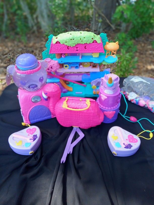 Polly Pocket Bundle