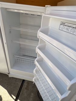 BIG SIZE KENMORE UPRIGHT FREEZER