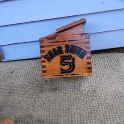 Shoe Shine Box With Brush And Rag