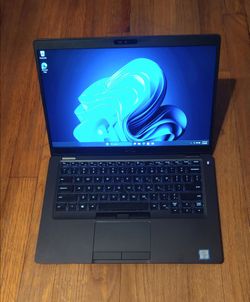 TouchScreen Dell Latitude Laptop Intel Core i5 CPU 16GB RAM 256GB NVMe SSD Webcam 1080P LCD Wi-Fi/Bluetooth Wireless Windows 11 Professional