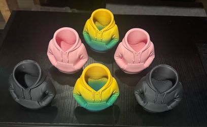 3-D printed hoodie pen holder