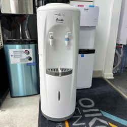 Water Cooler Dispenser
