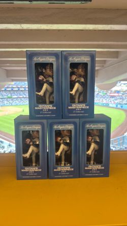 LA Dodgers Shohei Ohtani  Bobblehead Masterpiece 2 of 2