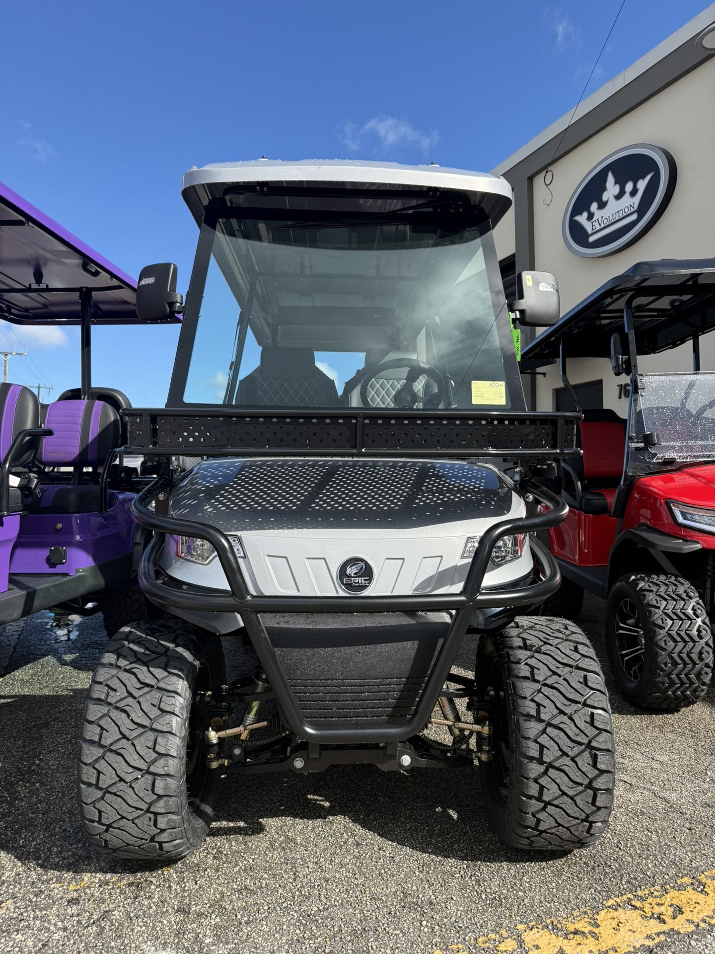 2025 New Icon E60L Lithium Golf Cart 