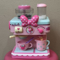 Disney Minnie Mouse Barista Coffee Play Set with Lights & Sounds 