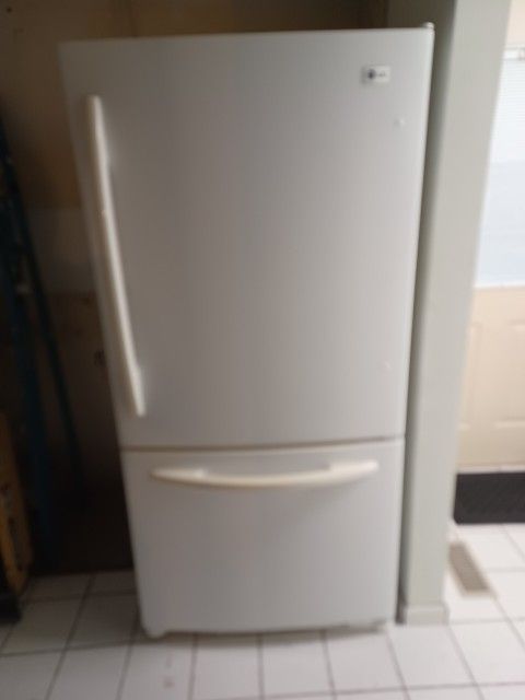 LG Refrigerator