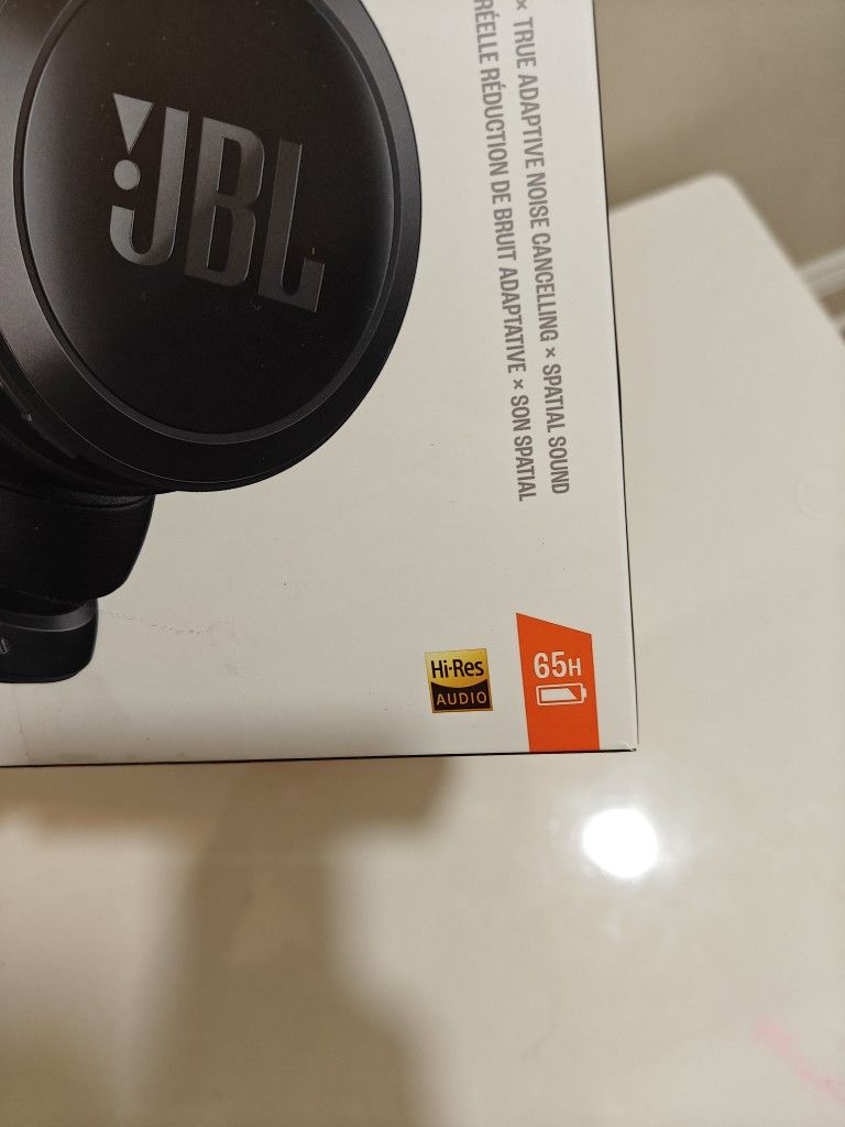 JBL Bluetooth Headphones
