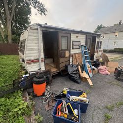 1984 yellowstone camper 