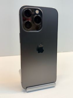 Apple iPhone 13 PRO 512gb. ( Fully Unlocked Phone )