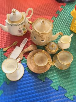 Disney Beauty and Beast Tea Set