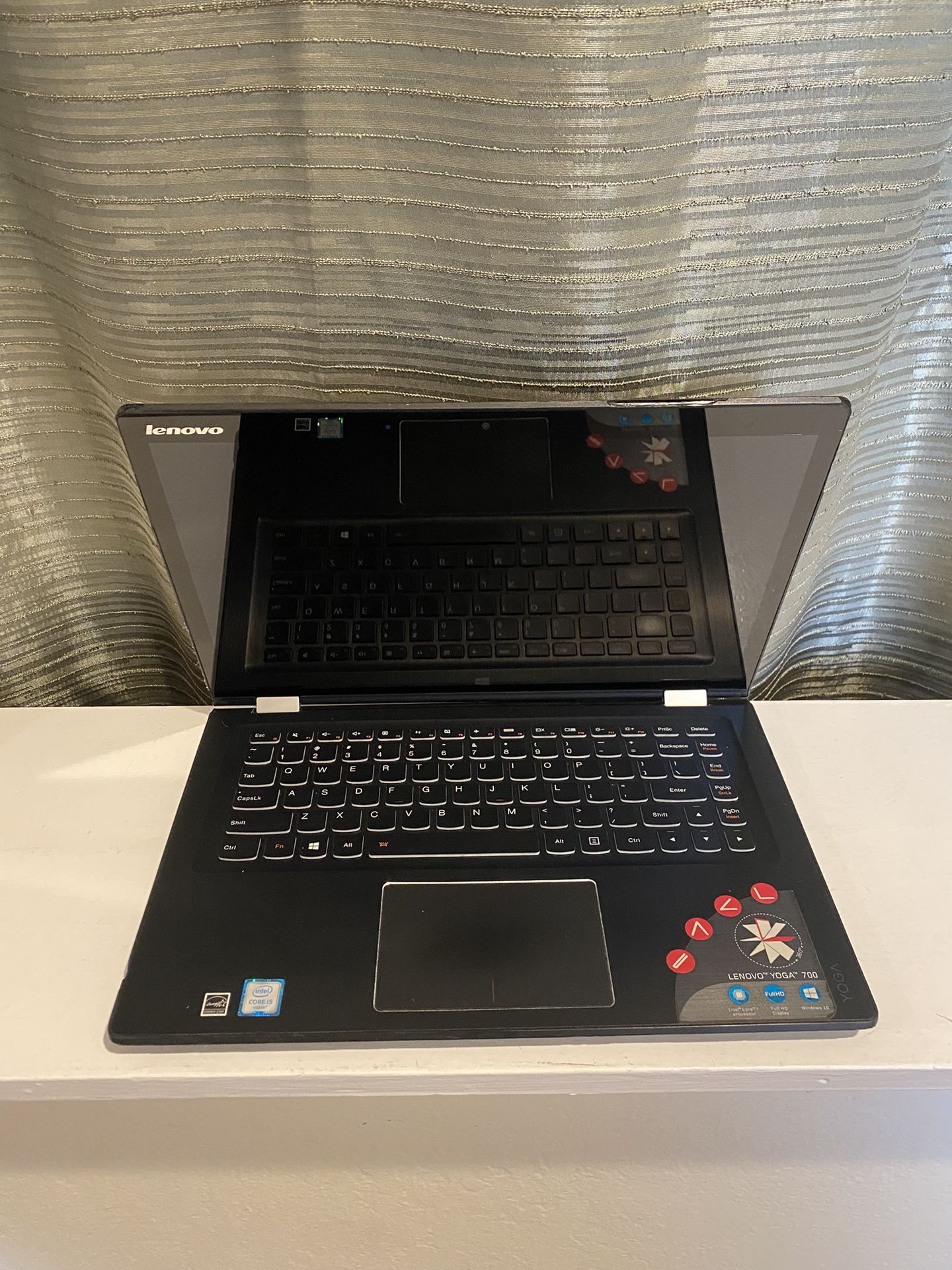 Lenovo YoGa 700 Convertible 6th Gen i5 with Windows 11