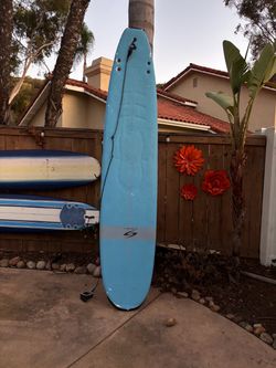 Surf board