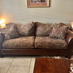 Tuscan Couch 