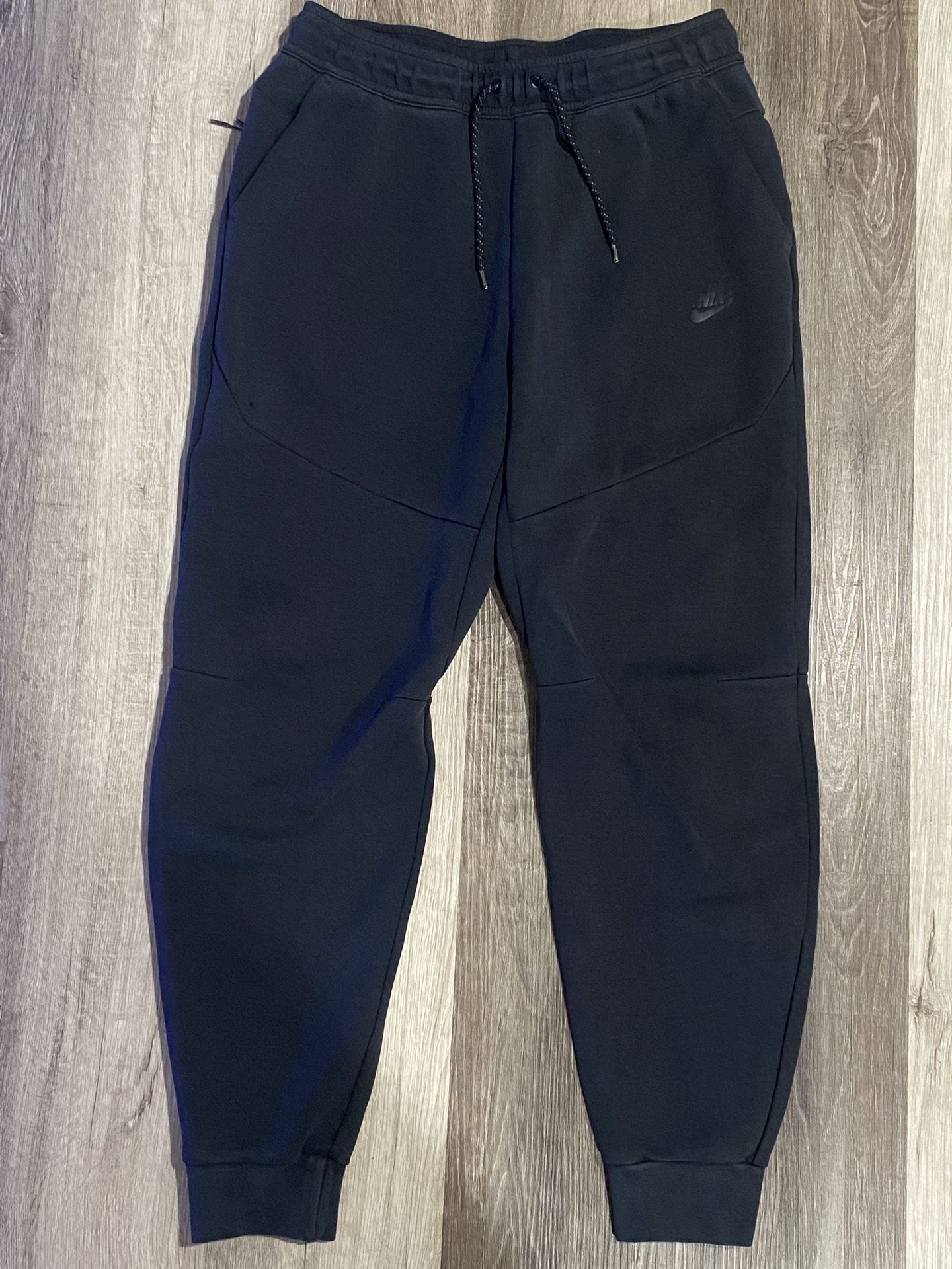 Nike Tech Joggers