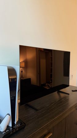 42” Samsung S90D OLED — $600