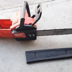 Milwaukee M18 Fuel Chain Saw NEW 