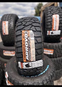 265/65/17 arroyo tires 🛞 $540