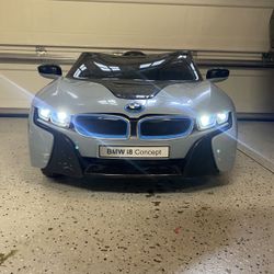 BMW 12-Volt Kids Ride On Car Licensed BMW I8 Electric Car with Remote Control/MP3 Player