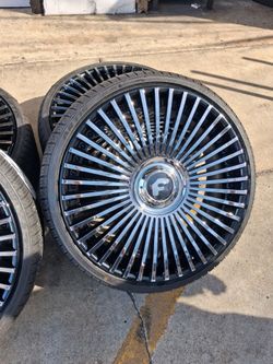 Forgiato TRIMESTRE ECL Chrome/Blk 22s!!!!!