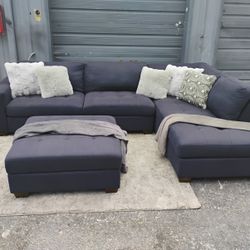 Sectional/Couch/Sofa, Blue, Jean Fabric, 120x81, Delivery Available 🚚