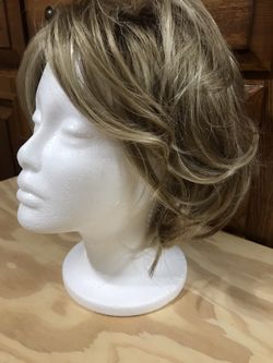 Noriko NWT Dolce Sugar Cane-R Bob Wig
