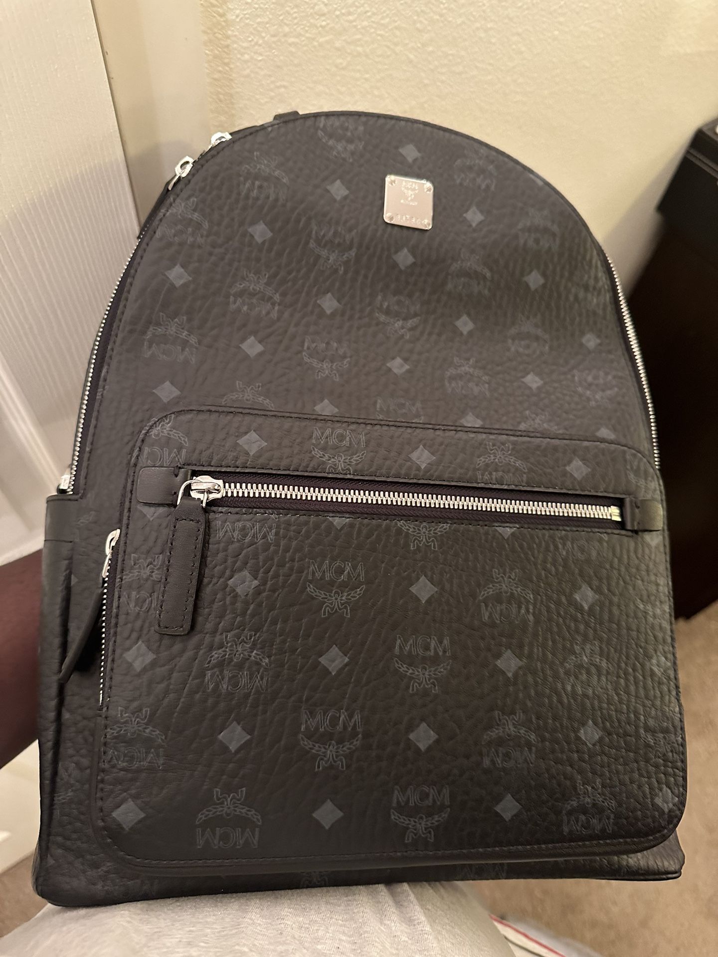 Mcm Full Size Book Bag 