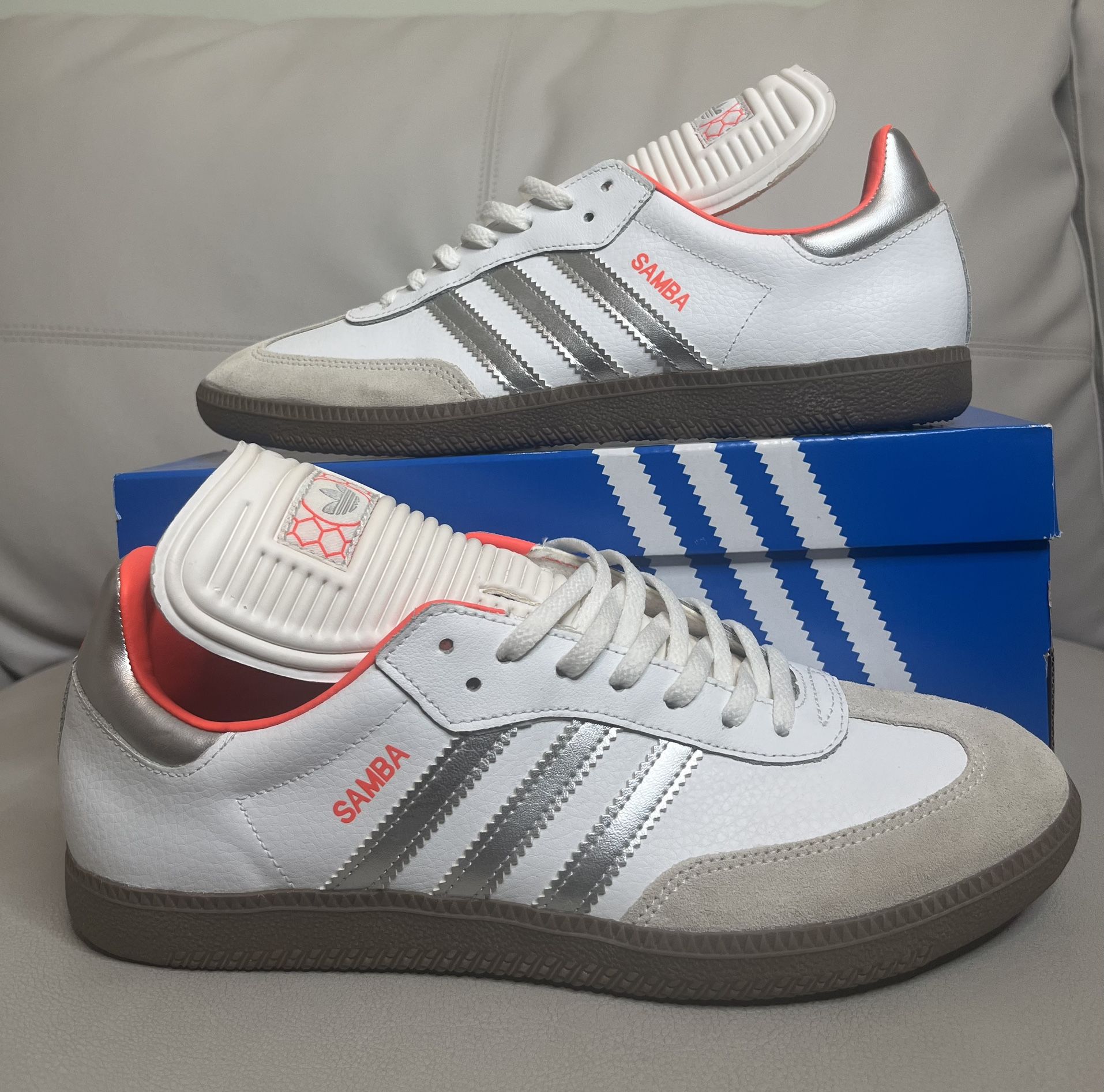 Adidas Sambas LE 2014 World Cup White Silver Orange Rare Men’s Size 9.5