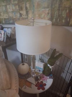 Lamp with clear post