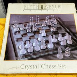 Fifth Avenue Crystal Chess Set