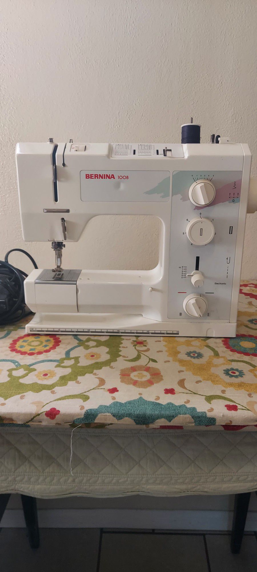 Sewing Machine, Bernina 1008