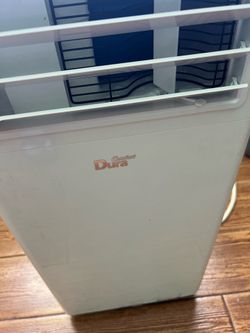 Widow A/C unit