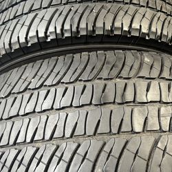 275-65-20 Michelín Lt