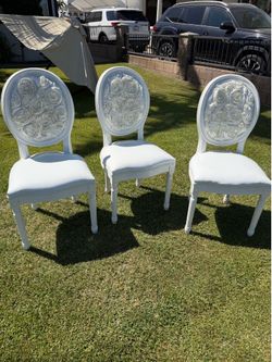 Free white chairs!