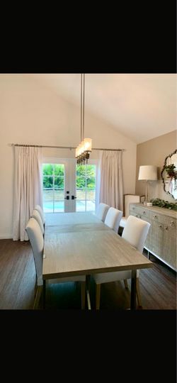 Bernhardt 8 seat Dining Table