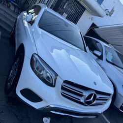 2017 Mercedes GLC 300