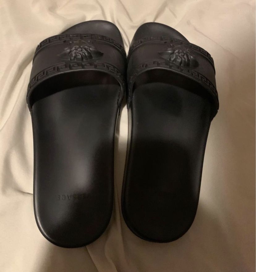 Versache Medusa Slides  & Accessories