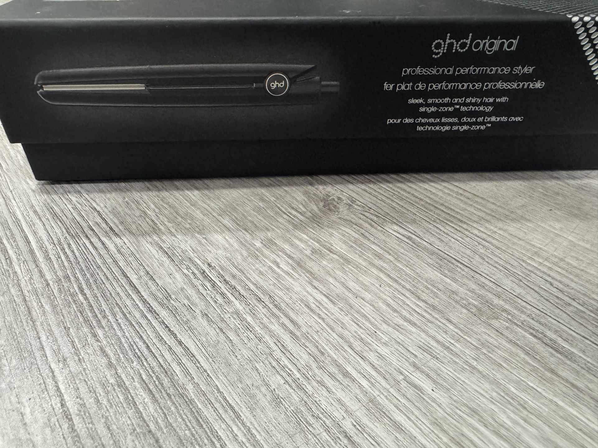 ghd Original Styler - 1” Flat Iron Hair Straightener with Ceramic Heat Technology, 365ºF Safe Styling Temperature, Smooth Gloss Plates, Fast Heat-Up a