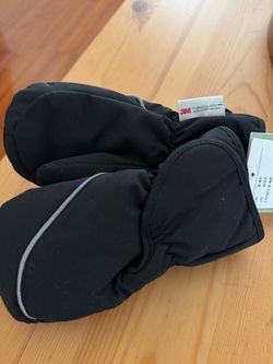 Kids snow gloves size 3-4T