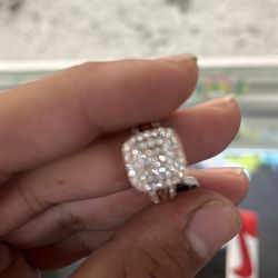 14k diamond engagement ring