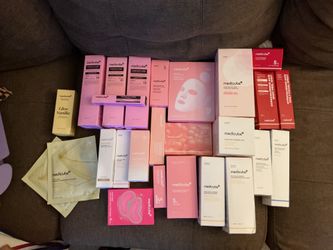Medicube Skincare Bundle