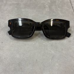 Fendi Sunglasses 