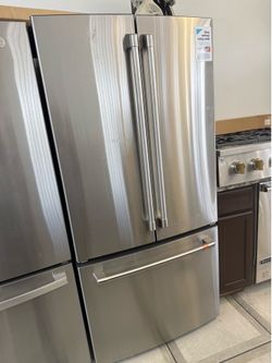 GE cafe 33 inch new open box refrigerator