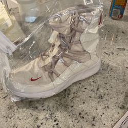 Nike Snow Boots 