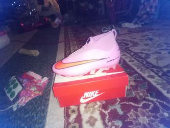Nikey cleats