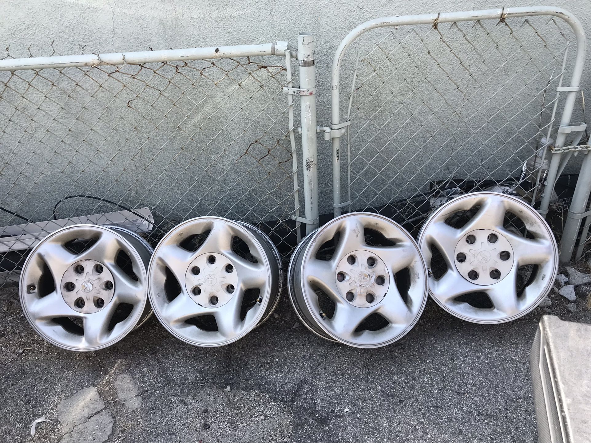 4 Rines For Toyota Tacoma Toyota Sequolla