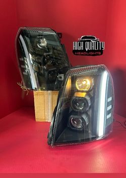 Cadillac Escalade 2007-2014 headlight