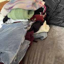 Size 10/12 XS/S Girls Sweaters 