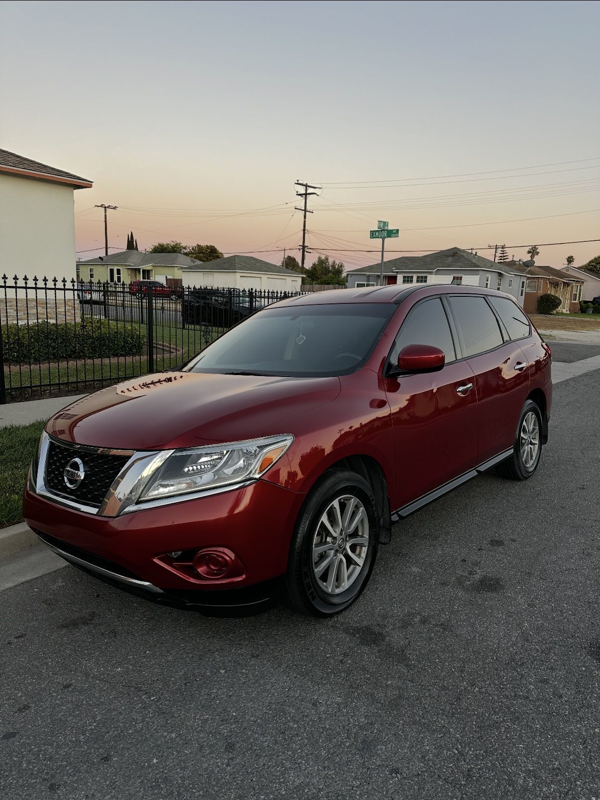 2014 Nissan Pathfinder Toyota RAV4 Infinity Nissan Hyundai Honda Crv Kia Sorento SUV Clean Subaru Crossover Crosstrek Scion 2010 2011 2012 2013 2014