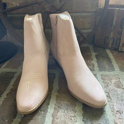 Women’s Depop Pink Boots Size 6.5