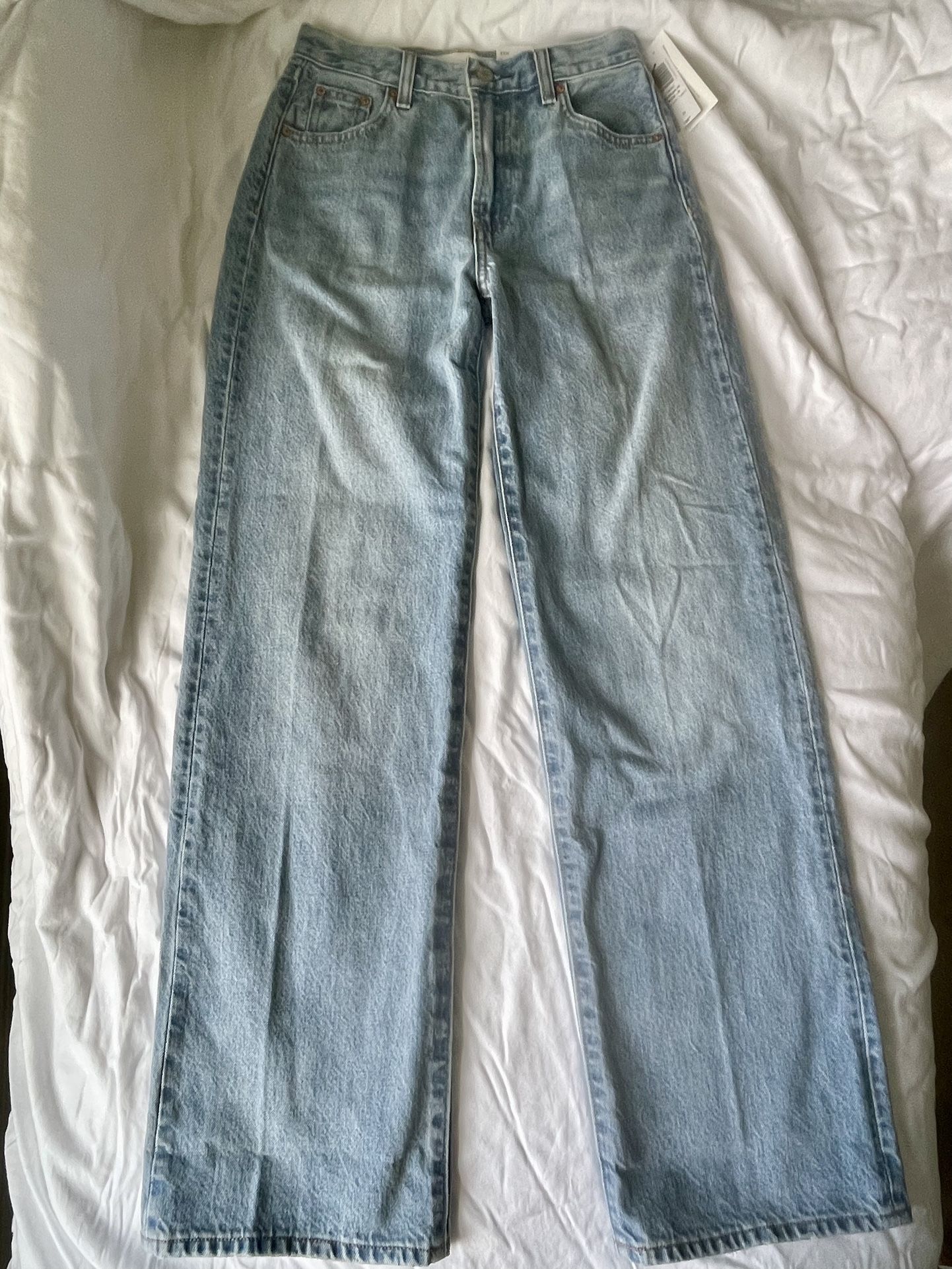 Aritzia Denim Forum Hi Rise Wide Leg Jean